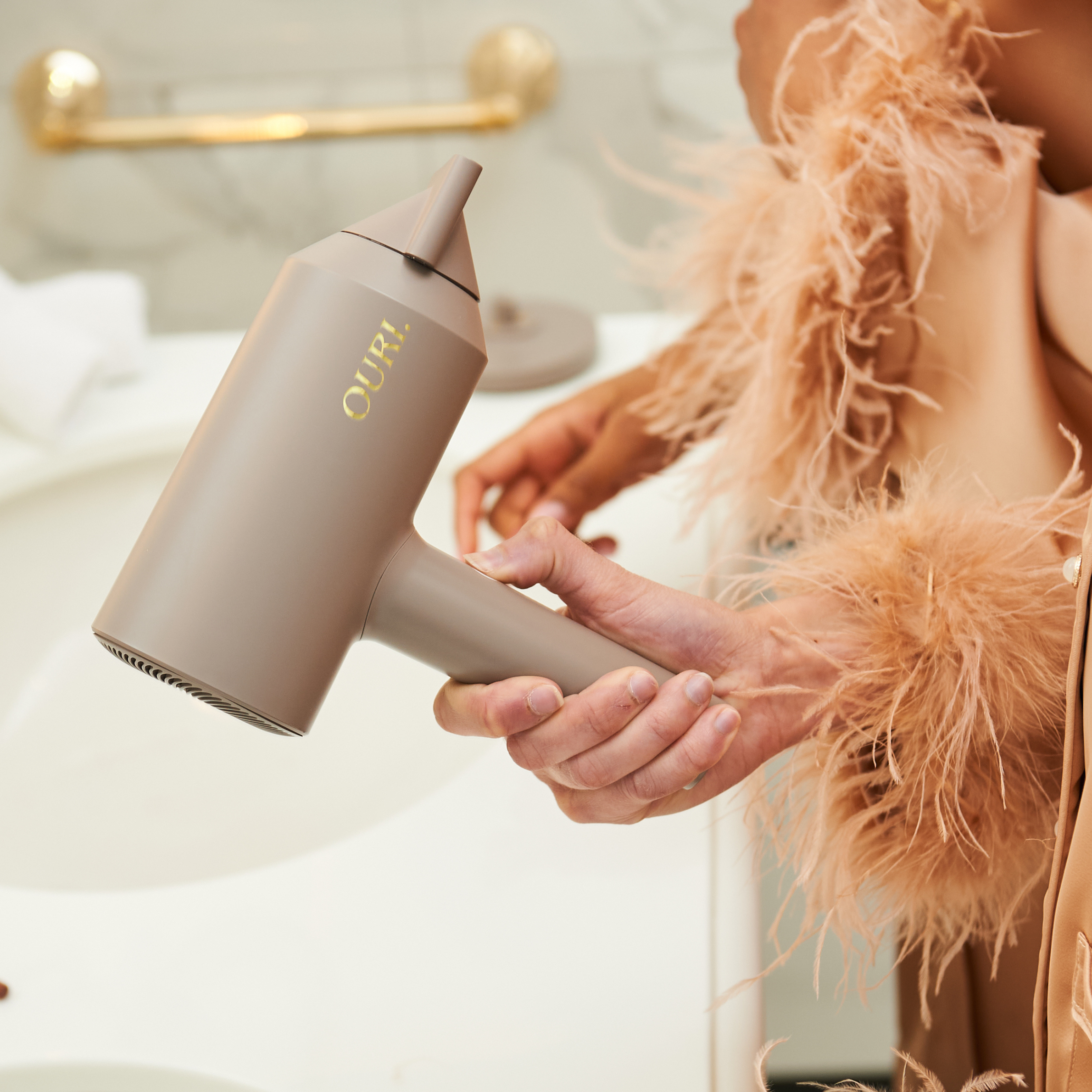 Die Essentials Ouri Beauty