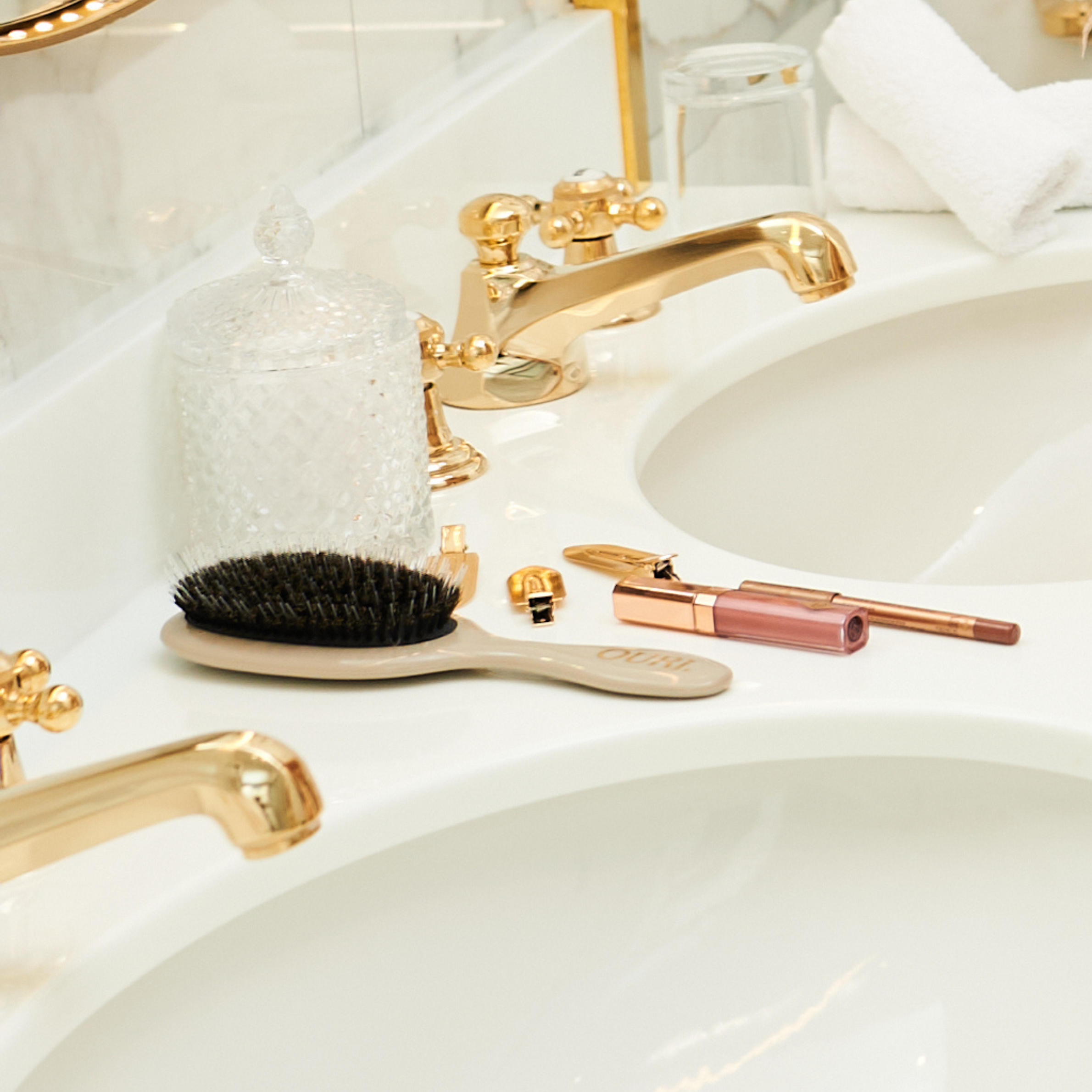 Pure Boar Bristle Brush Ouri Beauty